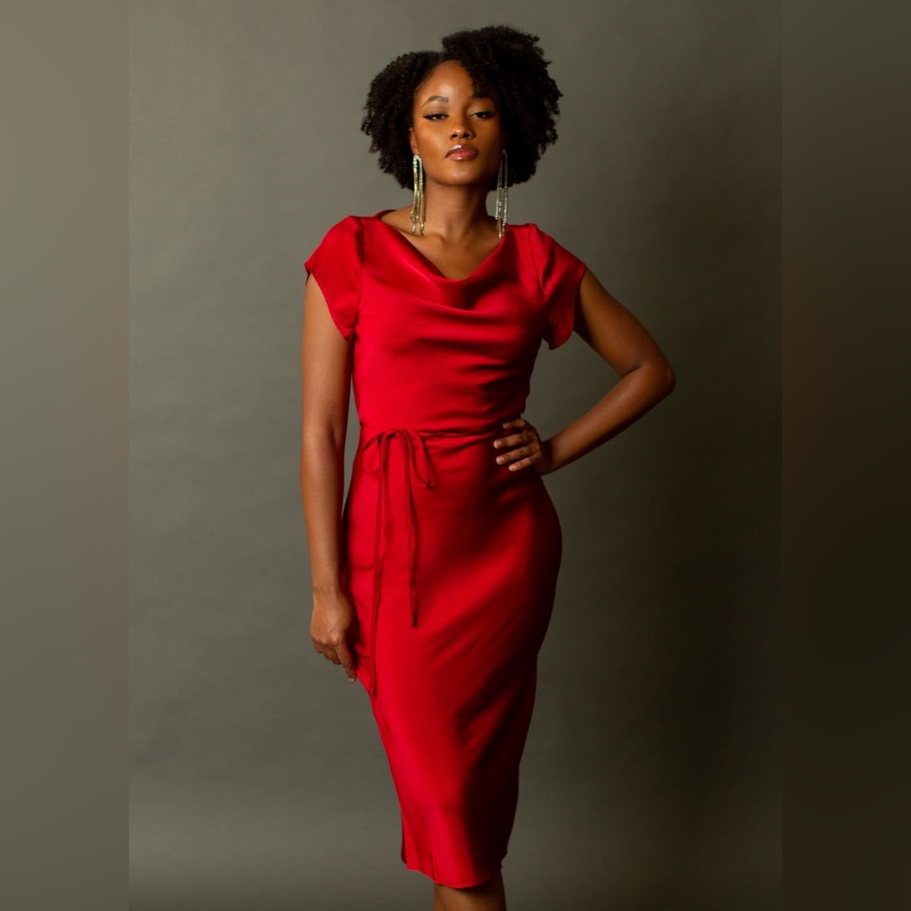 HAVEN DRESS IN SCARLET